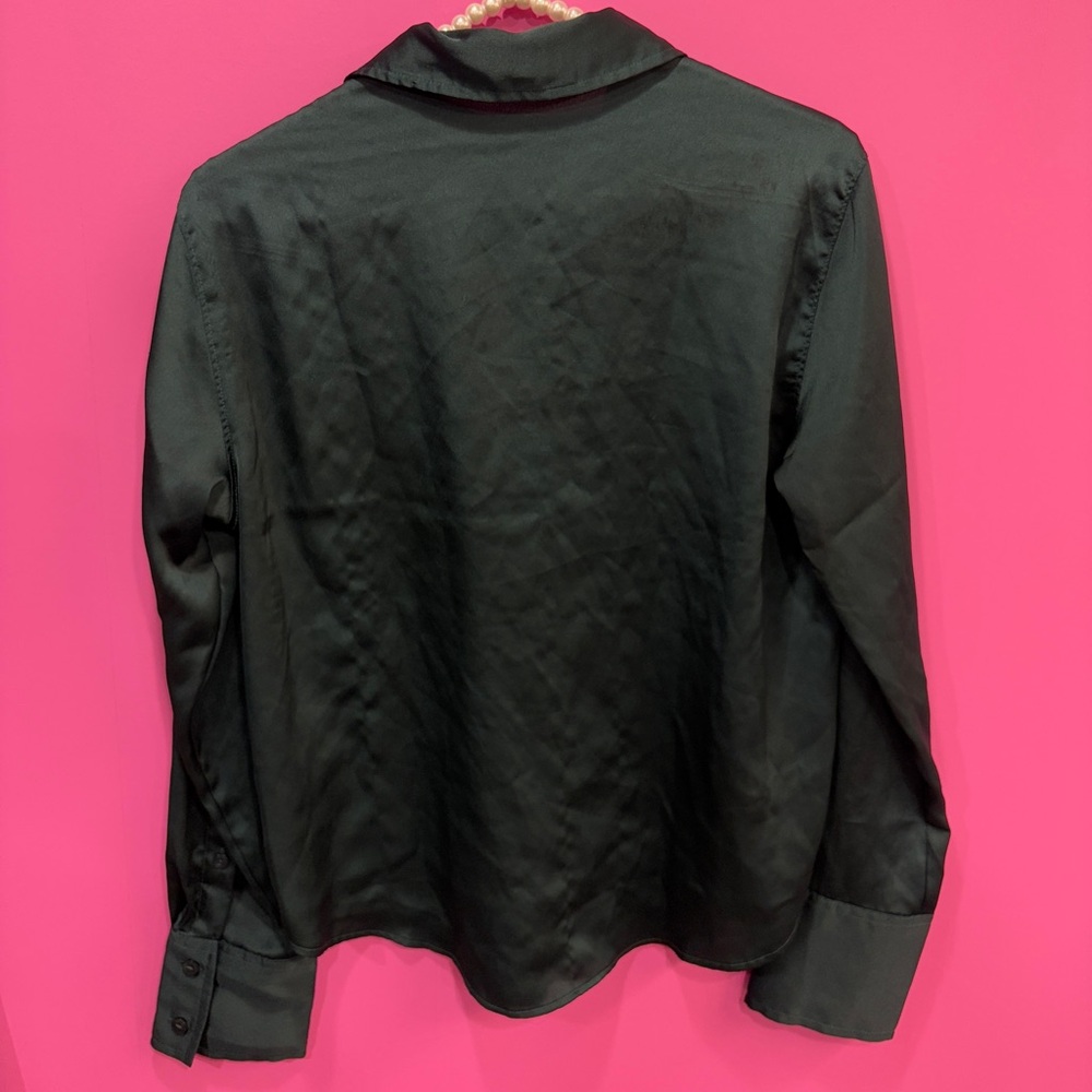 Abercrombie & Fitch Dark Green Satin Button Down Shirt - Picture 4 of 4